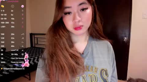 Zoe online show from May 9, 3:34 am