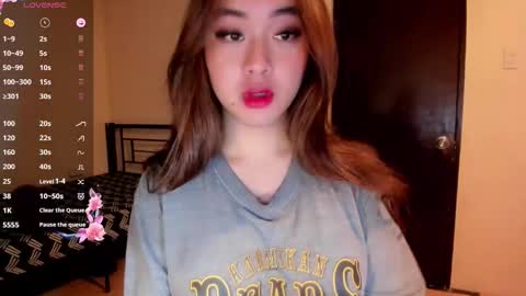 Zoe online show from May 18, 6:08 am
