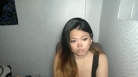 Snapshot of sweetlover_nicole chatting on May 24, 8:03 pm NICOLE online show from May 24, 8:03 pm