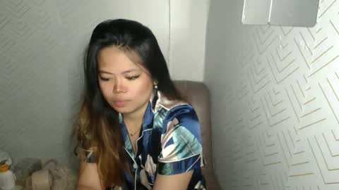 Snapshot of sweetlover_nicole chatting on June 9, 12:44 am NICOLE online show from June 9, 12:44 am