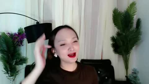 lilcherry online show from April 19, 3:22 pm