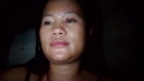 Snapshot of sweetmae32 chatting on July 4, 9:32 pm sweetmae32 online show from July 4, 9:32 pm