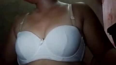 Snapshot of sweetmae32 chatting on July 9, 12:48 am sweetmae32 online show from July 9, 12:48 am