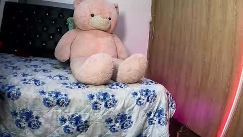 sweetmagic6 online show from January 13, 11:21 pm