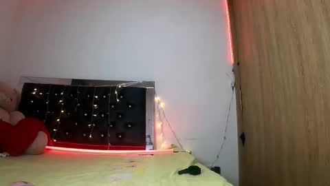 sweetmagic6 online show from March 4, 6:30 am