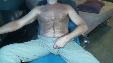 Snapshot of sweetman4a chatting on April 27, 4:38 pm Michael online show from April 27, 4:38 pm