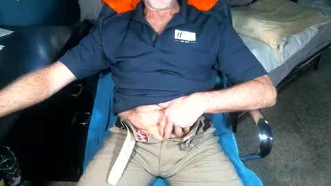 Snapshot of sweetman4a chatting on June 8, 1:22 pm Michael online show from June 8, 1:22 pm