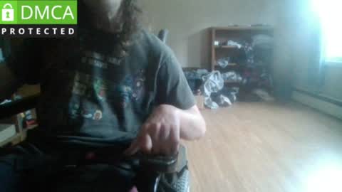 Snapshot of sweetman4u75 chatting on June 11, 11:03 pm Sweet Man online show from June 11, 11:03 pm