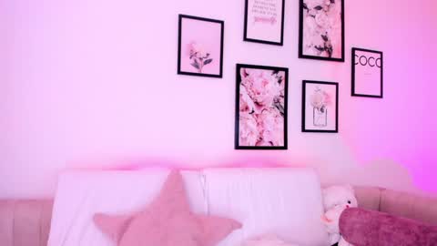 instagram melisabahamon  online show from January 29, 2:09 am