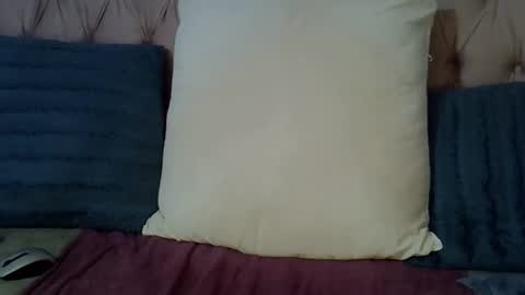 Snapshot of sweetmellowx1 chatting on January 29, 8:46 pm sweetmellowx1 online show from January 29, 8:46 pm