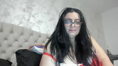 sweetmiki9 online show from March 17, 3:59 pm