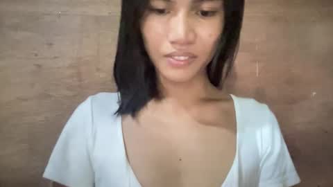 Nia online show from November 29, 6:38 am