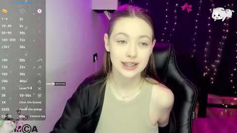 sweetmuffin88 online show from January 12, 7:35 am