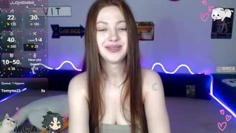 Snapshot of sweetmuffin88 chatting on May 11, 2:45 pm sweetmuffin88 online show from May 11, 2:45 pm