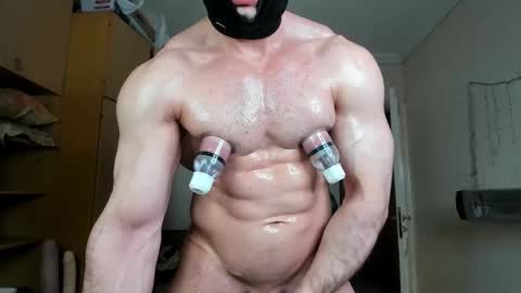 Snapshot of sweetmuscles_boy chatting on May 8, 4:12 pm Lorenzo online show from May 8, 4:12 pm