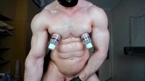 Snapshot of sweetmuscles_boy chatting on June 5, 7:36 am Lorenzo online show from June 5, 7:36 am