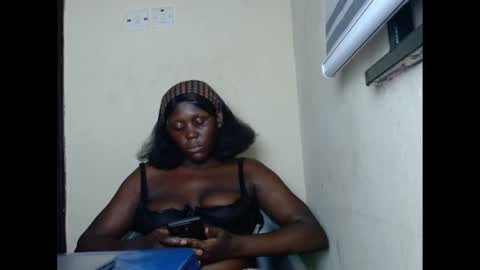 sweetnectarx online show from February 15, 3:31 am