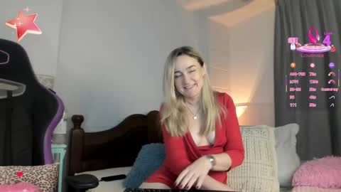 Sweetnina online show from May 8, 11:10 pm