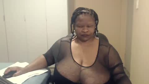 sweetnoziexxx online show from September 24, 4:05 am