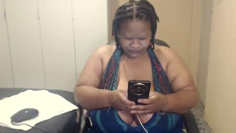 sweetnoziexxx online show from October 20, 6:36 am