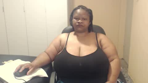 sweetnoziexxx online show from October 21, 5:08 am