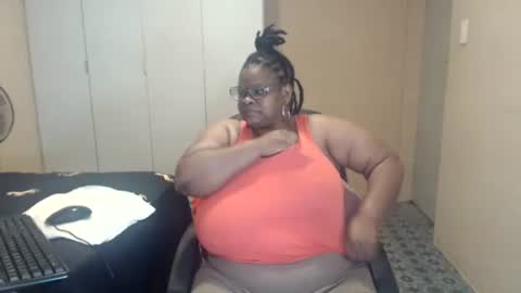 sweetnoziexxx online show from November 2, 2:08 pm