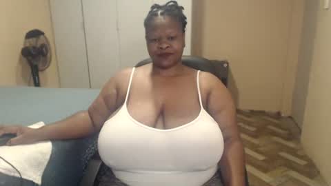sweetnoziexxx online show from May 2, 5:01 am
