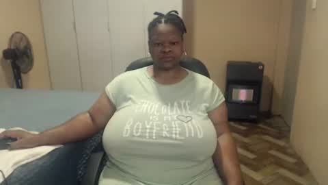 sweetnoziexxx online show from May 23, 4:18 am