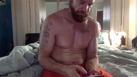 WeAim2PZzz online show from January 19, 7:58 pm