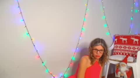 Snapshot of sweetpairfun chatting on November 16, 7:58 am Veronica and Alex online show from November 16, 7:58 am