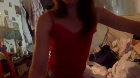 Snapshot of sweetpeach232323 chatting on December 4, 3:48 am sweetpeach232323 online show from December 4, 3:48 am