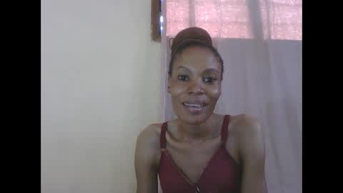 ESTHER online show from April 25, 7:11 am
