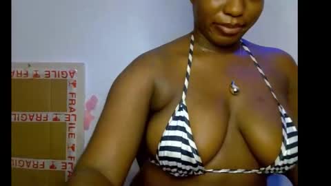 LILY BRANDY online show from February 13, 9:55 pm