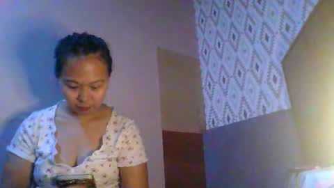 sweetpinnay online show from April 30, 7:14 am