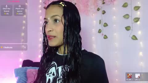 sweetposion online show from June 9, 6:30 pm