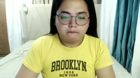 Princess Ella online show from March 12, 4:41 am