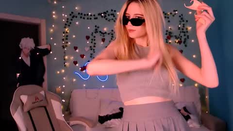 Snapshot of sweetrichal chatting on March 3, 4:14 am sweetrichal online show from March 3, 4:14 am