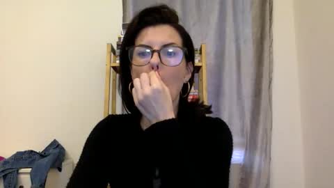 Snapshot of sweetriddance chatting on November 22, 2:16 pm sweetriddance online show from November 22, 2:16 pm