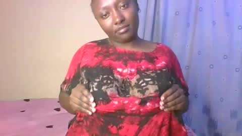 Rose Watetu online show from May 12, 9:01 pm
