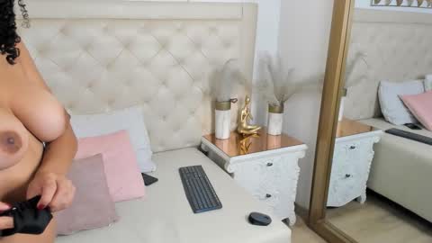 sweets one online show from November 24, 3:28 am