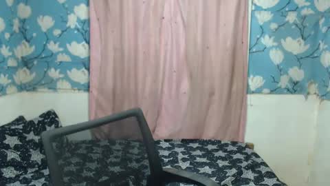 Snapshot of sweetsensation69xx chatting on March 2, 2:32 pm Sweet online show from March 2, 2:32 pm