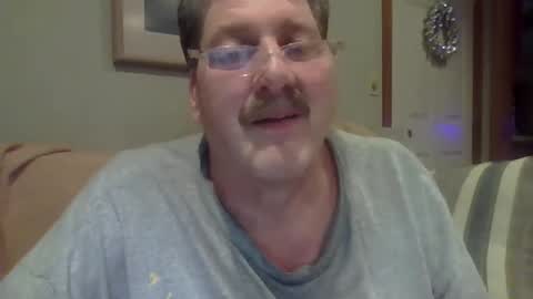 sweetbrowneyes623 online show from December 9, 12:23 am