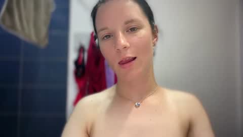 Sweet Shy online show from August 4, 12:25 am