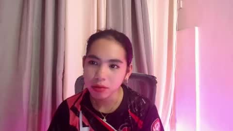 sweetsin_pinay online show from February 12, 10:32 am