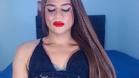 Snapshot of sweetsofiats chatting on October 7, 7:00 pm SOFIA online show from October 7, 7:00 pm