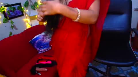 Snapshot of sweetsour18 chatting on January 8, 1:41 am SweetSour online show from January 8, 1:41 am