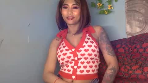 Snapshot of sweetspicypotato chatting on May 3, 7:42 pm spicy online show from May 3, 7:42 pm
