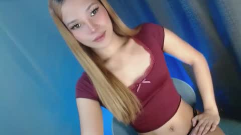 Snapshot of sweetstacy_18 chatting on May 5, 12:40 am Chella online show from May 5, 12:40 am