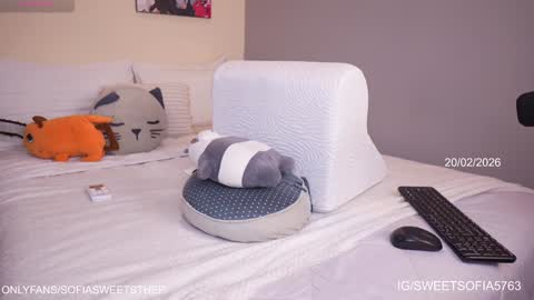 Sofia  online show from February 20, 5:04 am