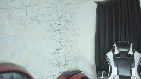 Snapshot of sweetsubmissive_rs chatting on June 12, 2:43 am sweetsubmissive rs online show from June 12, 2:43 am